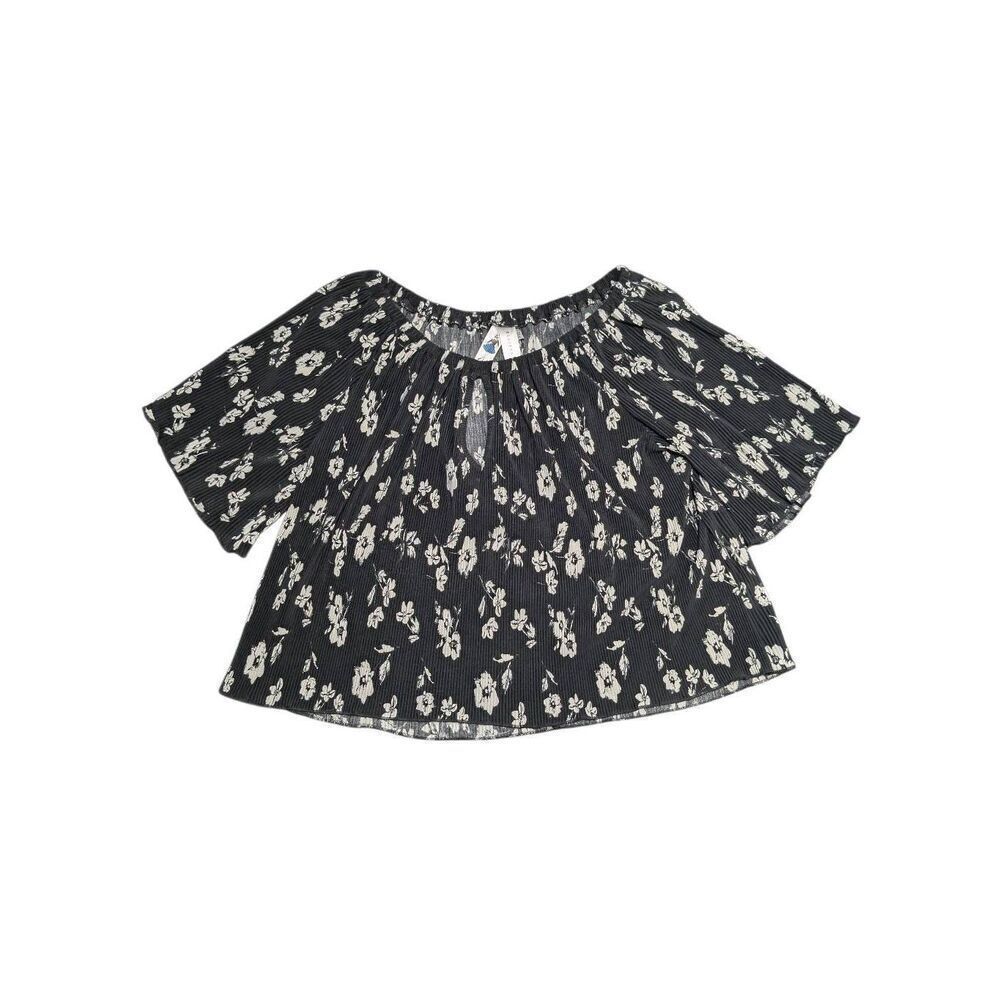 Society Girl by Trixxi Top Shirt Blouse Short Sleeves Size Medium